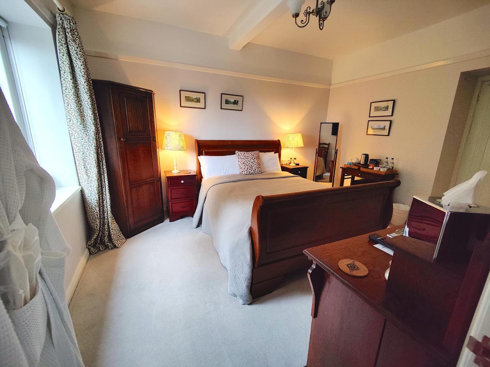 Luxury Bed And Breakfast At Bossington Hall In Exmoor, Somerset Porlock Kamer foto